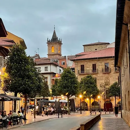 Gonzalez Del Valle *