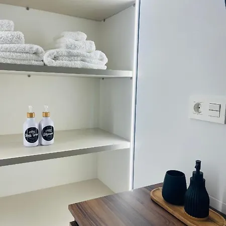 Gonzalez Del Valle شقة